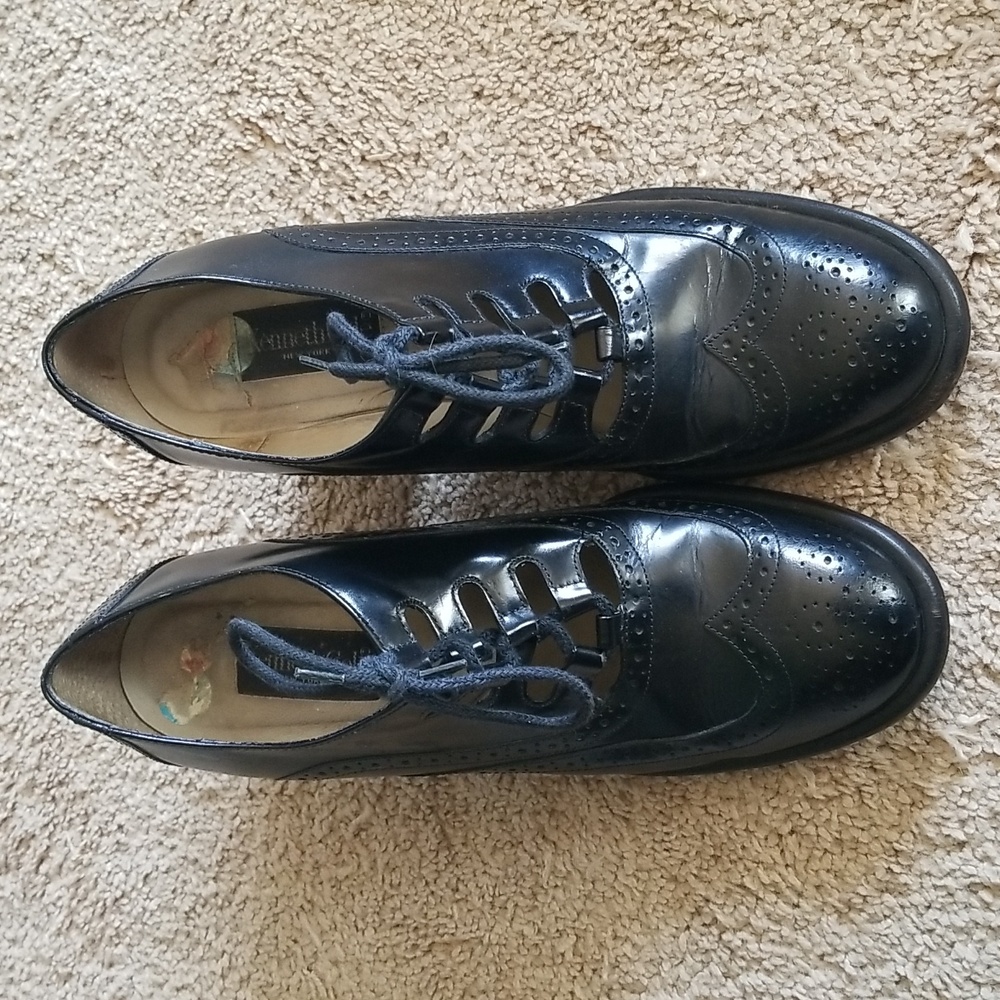 Kenneth Cole leather shoes - Picture 2 of 6